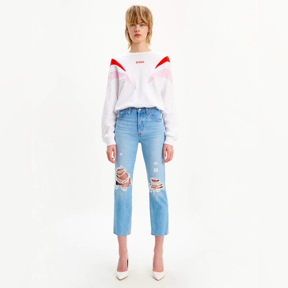 Levi’s 501 Women’s Vintage Style Distressed Cropped Jeans​​​